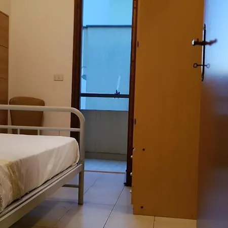 La Casa Dei Nonni A Due Passi Dal Mare.. Lägenhet