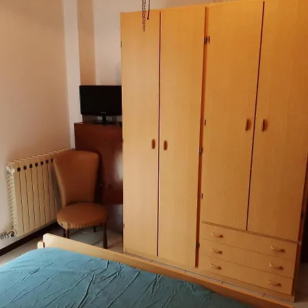 Lägenhet La Casa Dei Nonni A Due Passi Dal Mare..